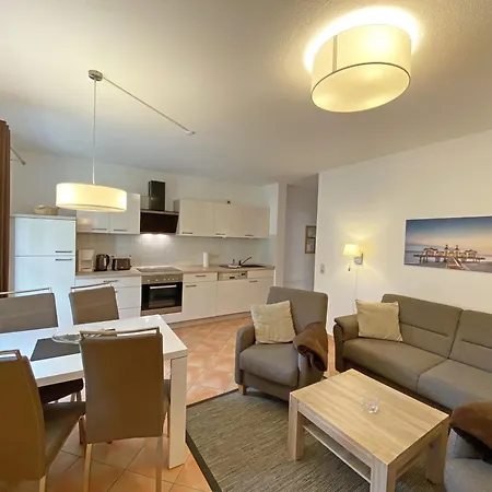 Haus Sudstrand Whg. 04 Mit Terrasse Goehren (Ruegen)